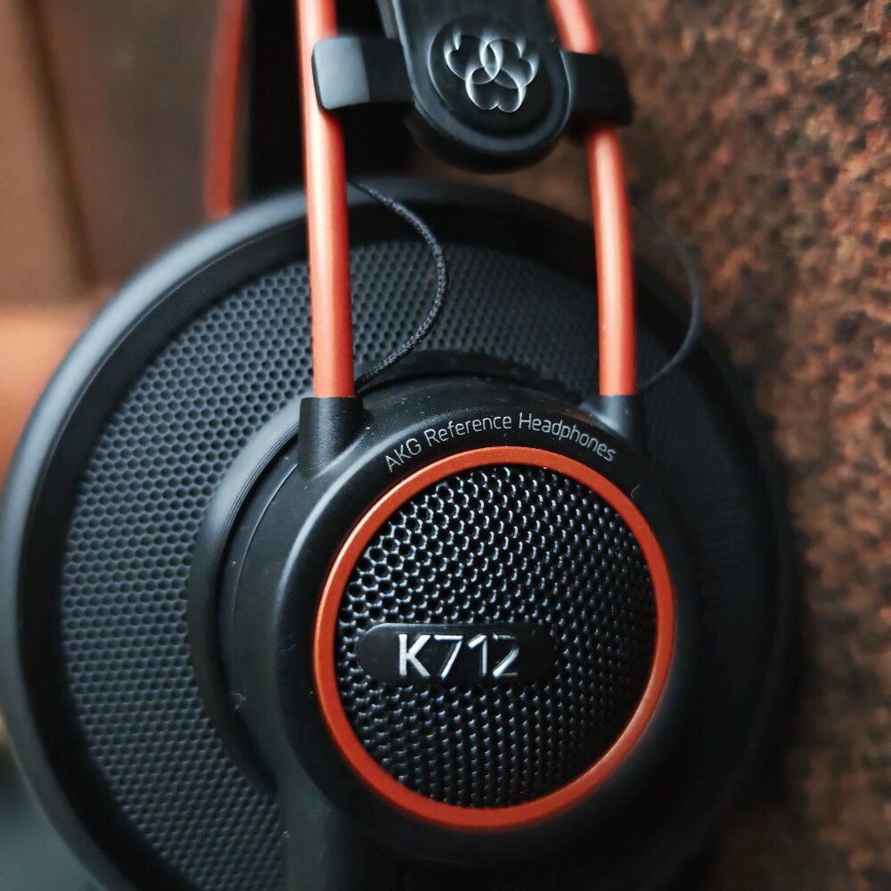 AKG k712 pro reference headphones